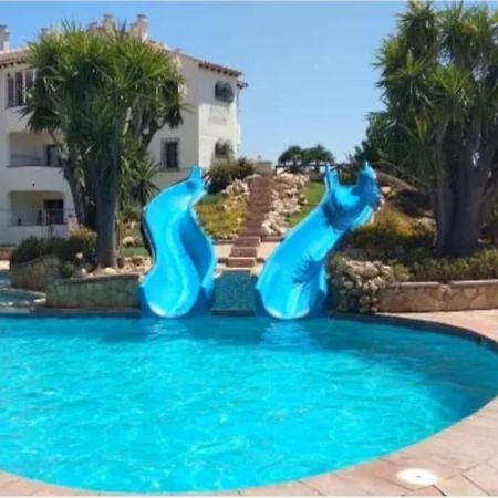 En Denia, Urbanizacion El Palmar Con Piscina, Toboganes Y Chiringuito Exterior foto