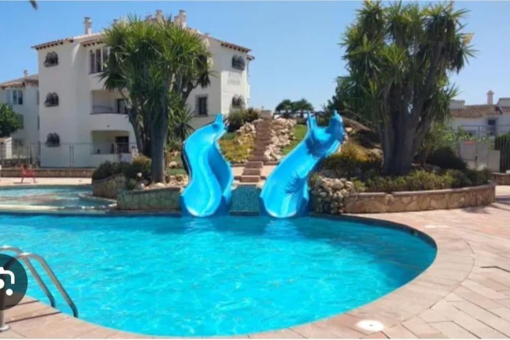 En Denia, Urbanizacion El Palmar Con Piscina, Toboganes Y Chiringuito Exterior foto