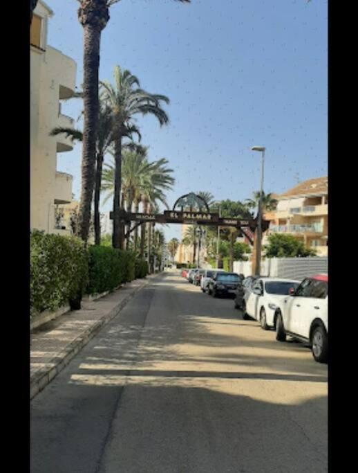 En Denia, Urbanizacion El Palmar Con Piscina, Toboganes Y Chiringuito Exterior foto