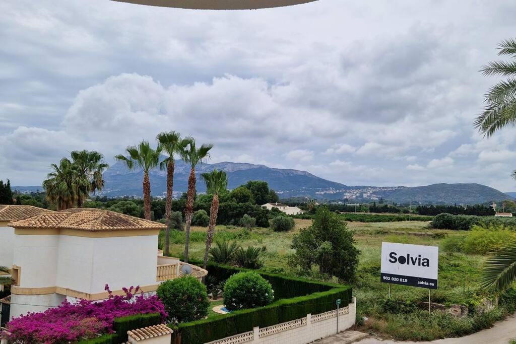 En Denia, Urbanizacion El Palmar Con Piscina, Toboganes Y Chiringuito Exterior foto